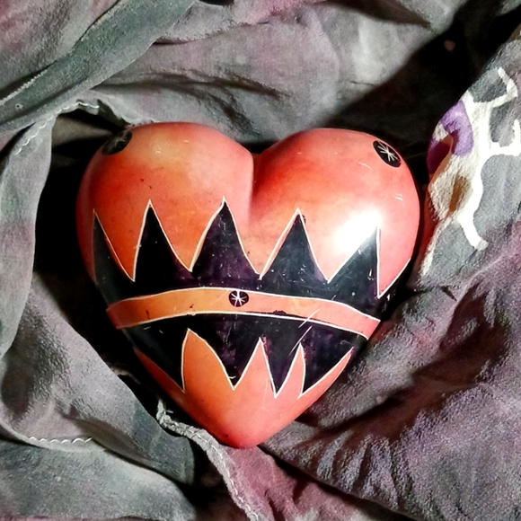 VINTAGE Southwestern Painted Heavy Stone Rock Decor - Picture 1 of 7